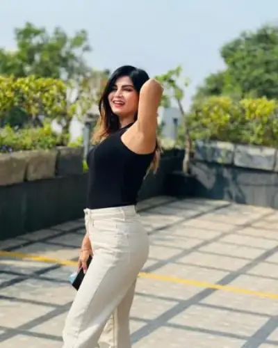 Call Girls Lokhandwala Cash On Delivery